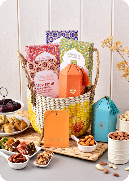 Exquisite Gift Pack: Dubai Dates Turkish Baklawa with Premium Dry Fruits