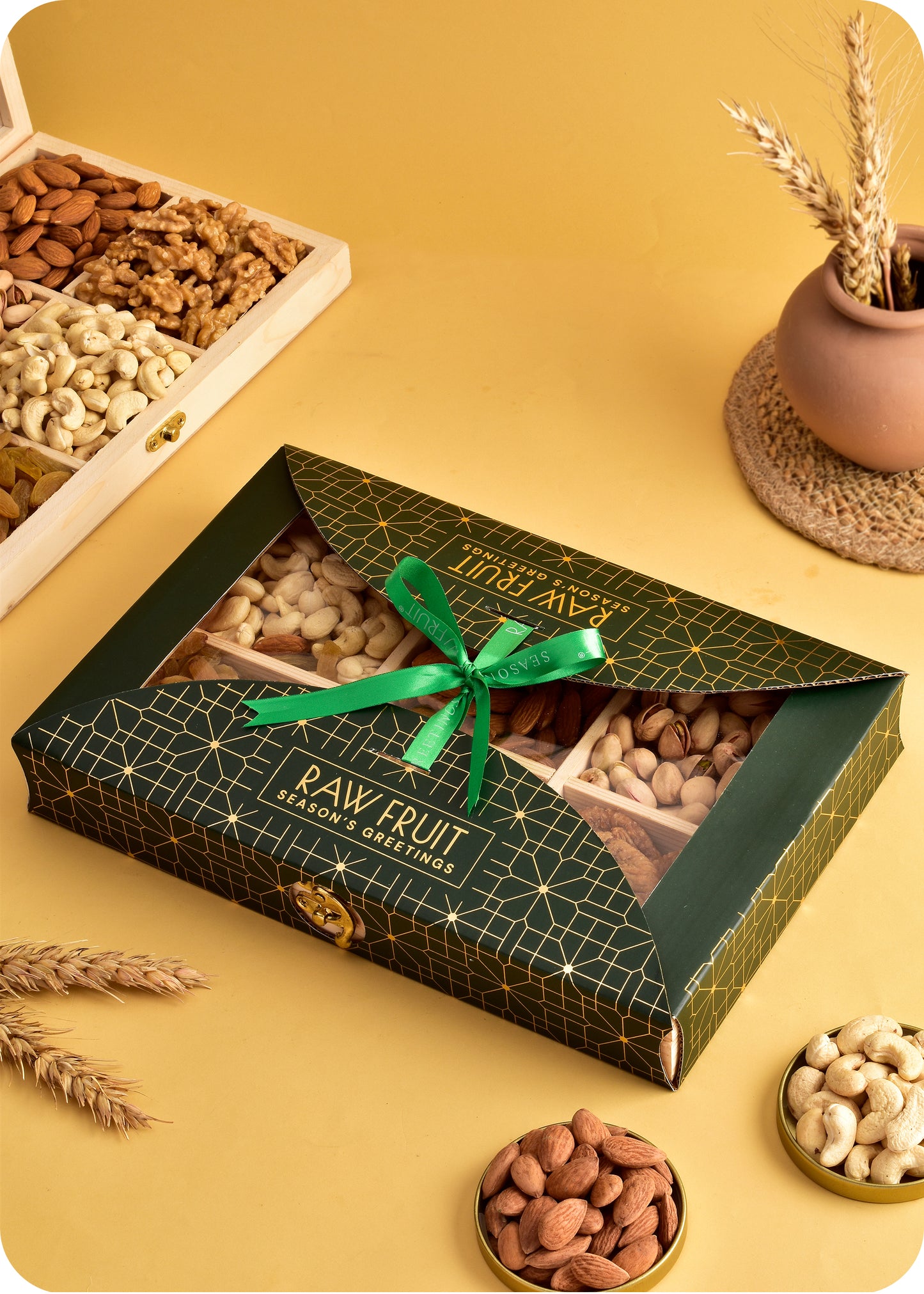 Diwali Gift: 6 Assorted Dry Fruits