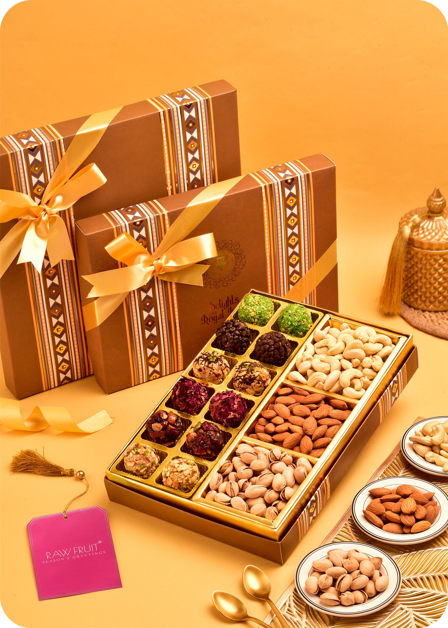 Ladoo with Dry Fruits Sweets Pack