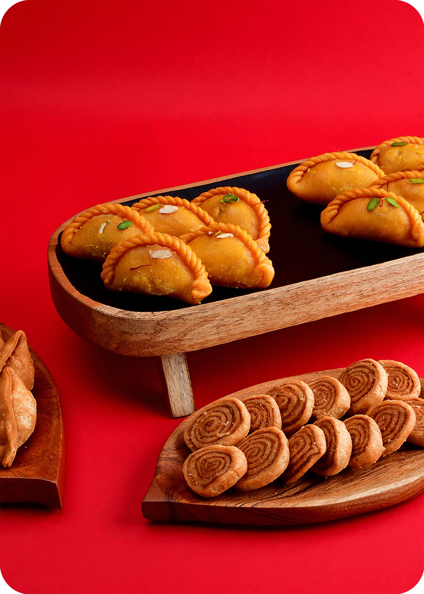 Holi Gift Pack Shahi Gujiya, Bhakarwadi, & Samosa