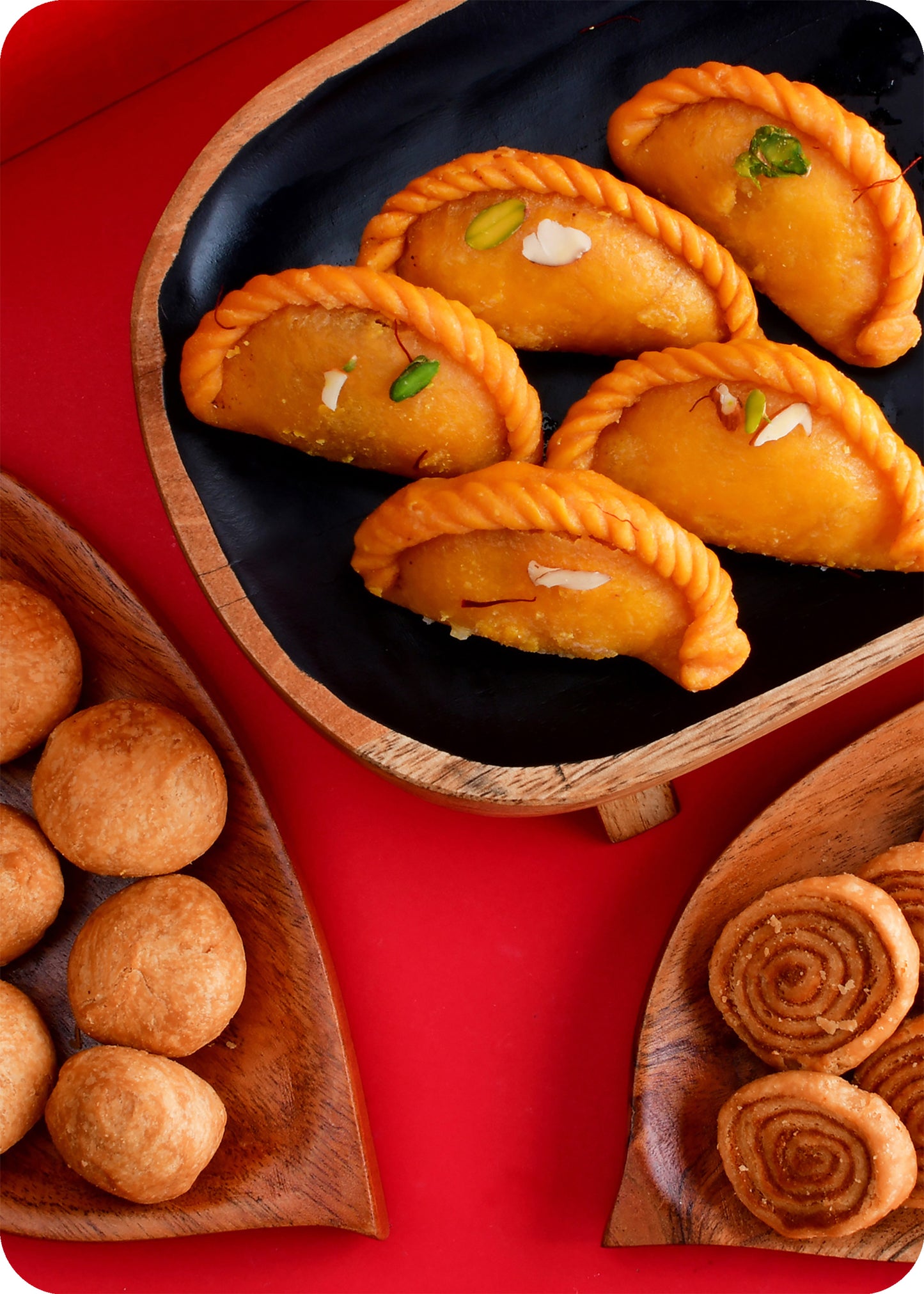 Holi Gift Pack Shahi Gujiya, Bhakarwadi, & Kachori