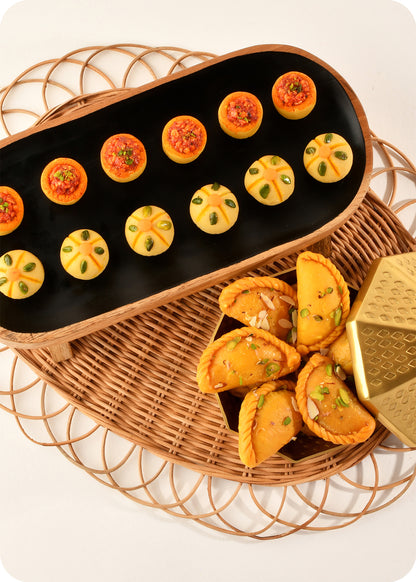 Holi Gift Pack Thandai & Pan Laddoo, & Shahi Gujiya