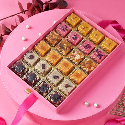 Assorted Cashew Fudge- 24 Piece